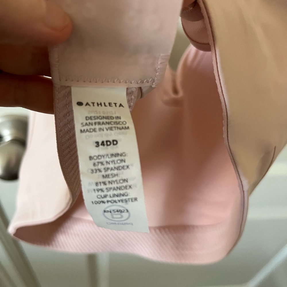 LIKE NEW Athleta Advance Bra 34DD - Picture 7 of 9